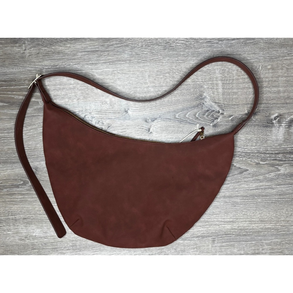 Oversized Crescent‎ Shoulder Bag Purse Brown Gold Hardware Universal Thread New